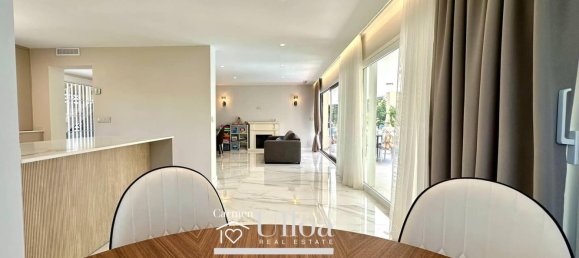 Дом с 7 спальнями в Аликанте, Испания № 177225 70