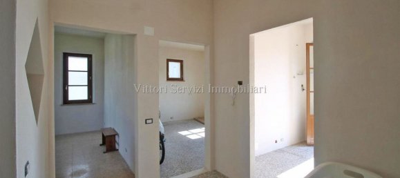 9 Schlafzimmer Haus in Torrita di Siena, Italy, Nr. 379545 9