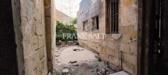 4 Schlafzimmer Stadthaus in Paola, Malta, Nr. 1736 14