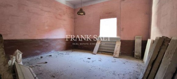 4 Schlafzimmer Stadthaus in Paola, Malta, Nr. 1736 12