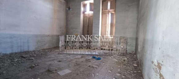 4 Schlafzimmer Stadthaus in Paola, Malta, Nr. 1736 15