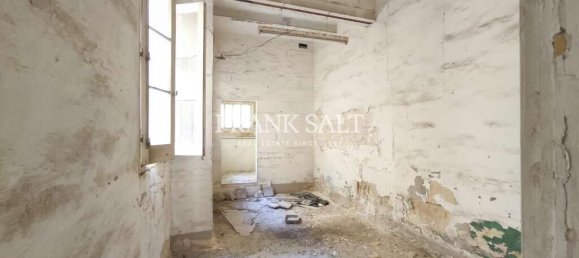 4 Schlafzimmer Stadthaus in Paola, Malta, Nr. 1736 10