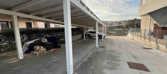 5 rooms Apartment in Osimo, Italy No. 29046 15