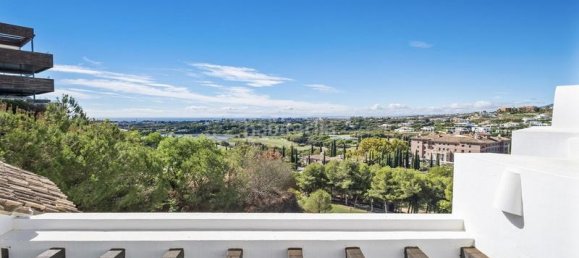 3 bedrooms Penthouse in Malaga, Spain No. 102657 3