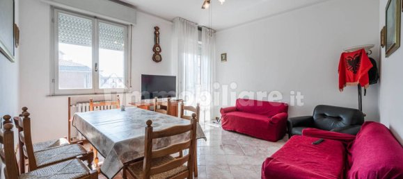 3 Schlafzimmer Wohnung in Scandiano, Italy, Nr. 307051 3