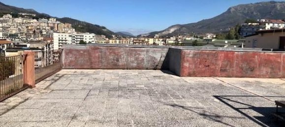 4-salle Appartement à Salerno, Italy No. 38077 29