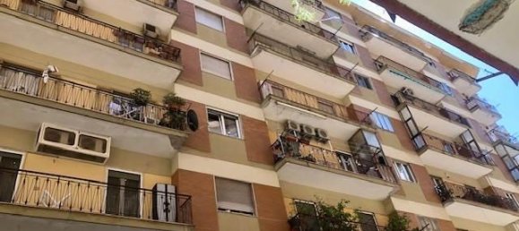 4-salle Appartement à Salerno, Italy No. 38077 4