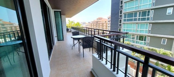2 bedrooms Condo in Pattaya, Thailand No. 5590 15