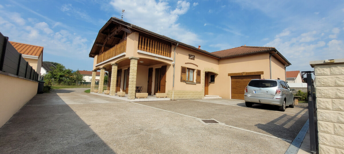 4 Schlafzimmer Haus in Cebazat, France, Nr. 321414
