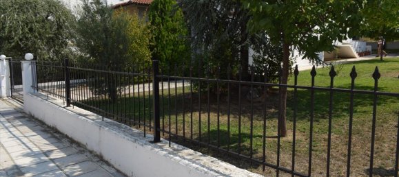 Дом с 4 спальнями в Каламарья, Салоники, Центральная Македония, Македония и Фракия, Греция № 95116 7