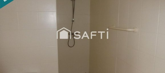 Studio in Sainte-Savine, France No. 256105 4