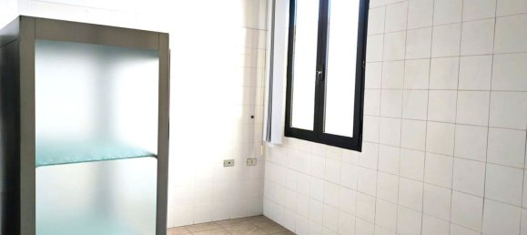 3 Schlafzimmer Wohnung in Montemurlo, Italy, Nr. 345144 17