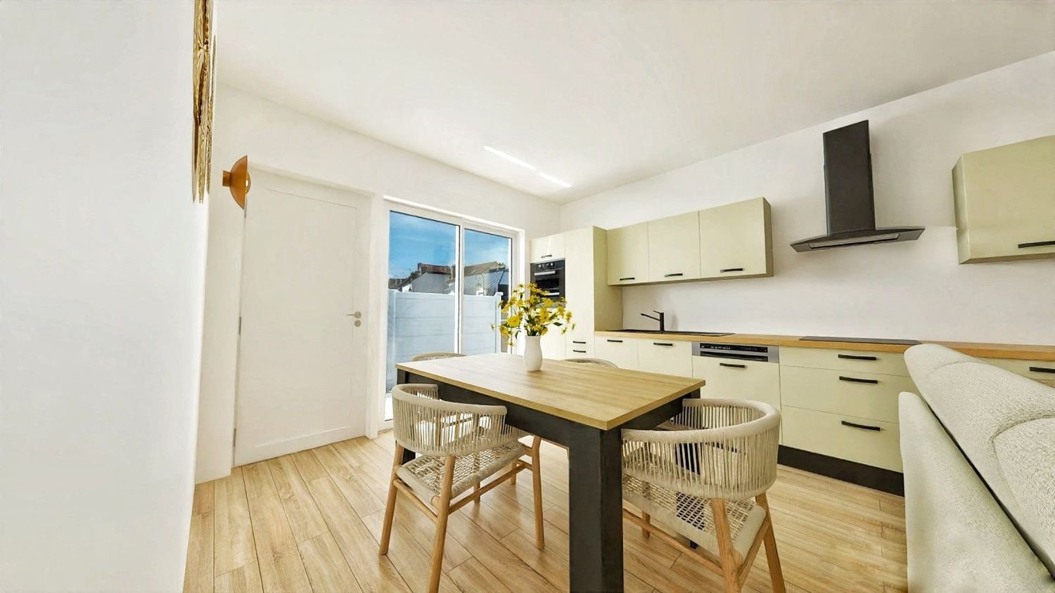 3 Schlafzimmer Wohnung in Montemurlo, Italy, Nr. 345144