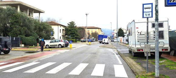 3 Schlafzimmer Wohnung in Montemurlo, Italy, Nr. 345144 9