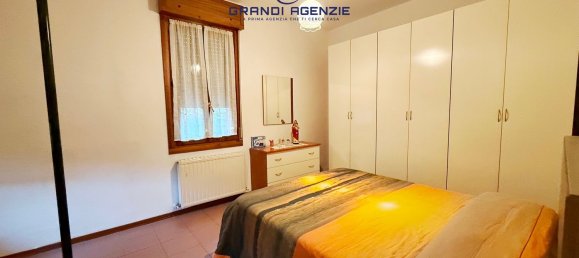 3 rooms Apartment in Parma, Italy No. 229482 5