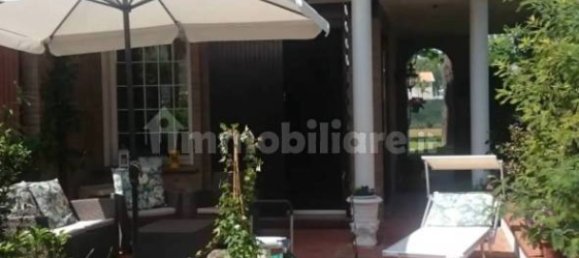5 rooms Villa in Jesolo, Italy No. 135083 4