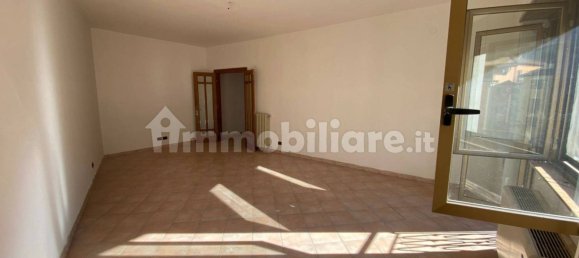 Apartamento T2 em Frosinone, Italy N.º 252081 19