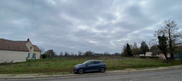  قطعة أرض في Baugy, France رقم 80049 2