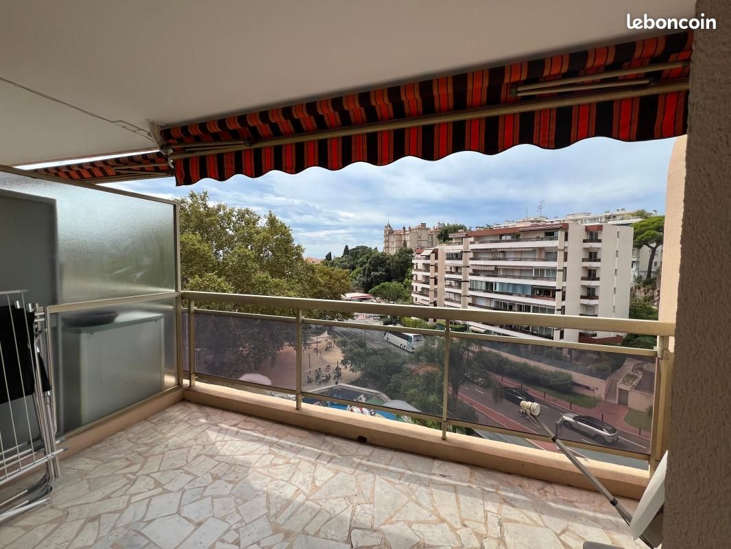 1 غرف نوم شقة في Cannes, France رقم 338494