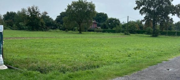 Grundstück in Mariano Comense, Italy 13000m², Nr. 333726 3