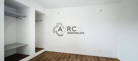Apartamento de 1 dormitorio en Orleans, France No. 41541 3