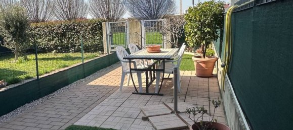 Casa de 2 dormitorios en Bonate Sotto, Italy No. 224493 51