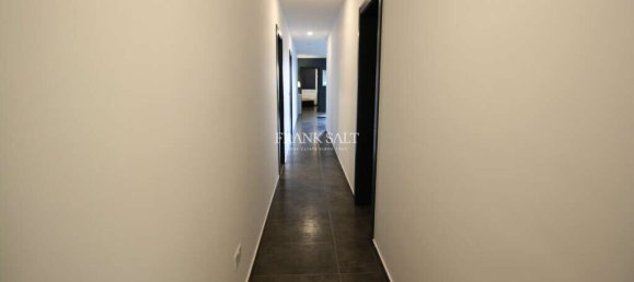 3 chambres Appartement à Saint Paul's Bay, Malta No. 9956 14