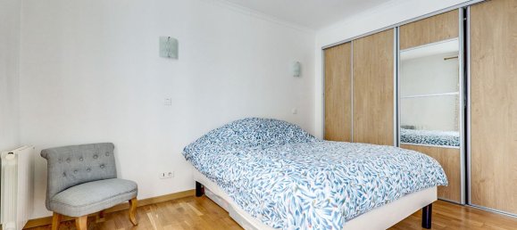 2 bedrooms Apartment in Paris, France No. 141984 8