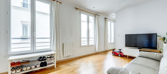 2 bedrooms Apartment in Paris, France No. 141984 2