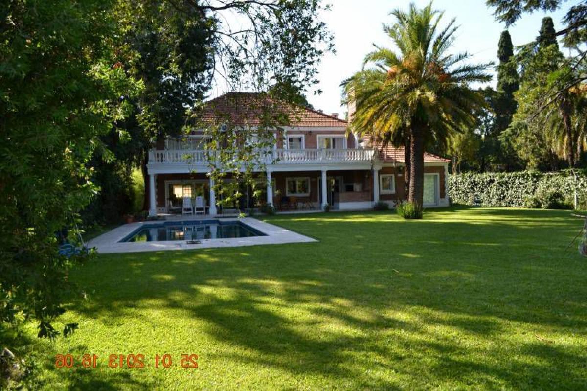 5 bedrooms House in San Isidro, Argentina No. 92323