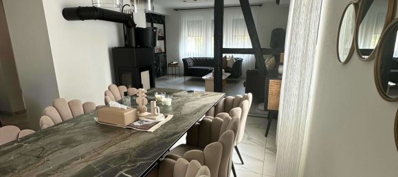 2 Schlafzimmer Haus in Esslingen, Germany, Nr. 369941 3