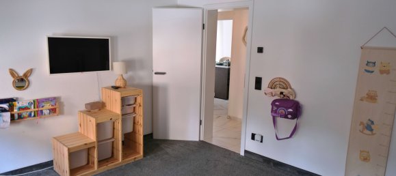 2 Schlafzimmer Haus in Esslingen, Germany, Nr. 369941 13