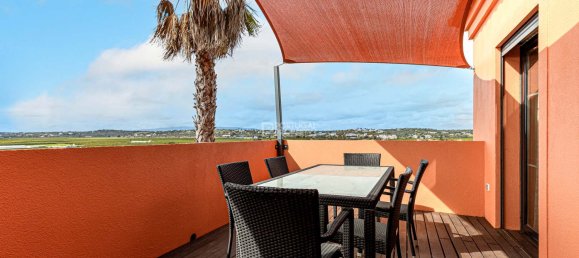 Дуплекс с 3 спальнями в Армасан де Пера, Португалия № 117313 20