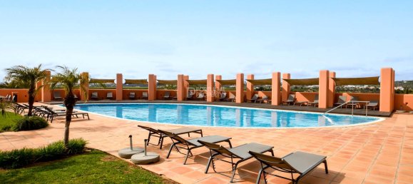 Дуплекс с 3 спальнями в Армасан де Пера, Португалия № 117313 4