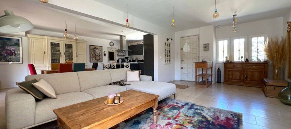 5 غرف نوم فيلا في Lauris, France رقم 355537 9