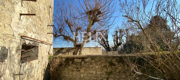 6 bedrooms Building in Le Pecq, France No. 161559 8