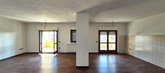 4 chambres Penthouse à Santa Croce sull'Arno, Italy No. 70897 18