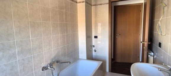 4 chambres Penthouse à Santa Croce sull'Arno, Italy No. 70897 14