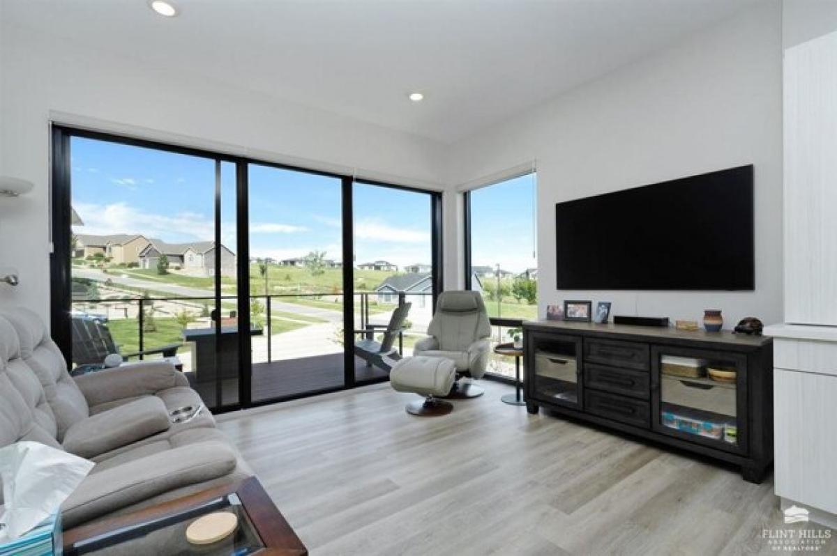 Дом с 2 спальнями в Манхэттен, США № 275545