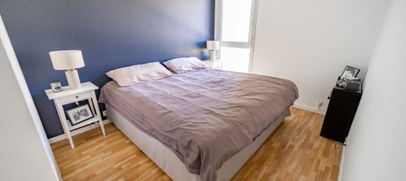 2 bedrooms Apartment in Carrieres-sur-Seine, France No. 161898 8