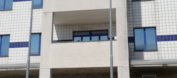 300m² Office in Nova Milanese, Italy No. 149956 3