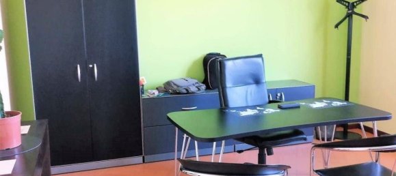 300m² Office in Nova Milanese, Italy No. 149956 15