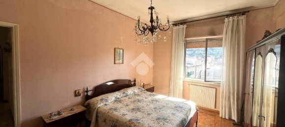 3 rooms Apartment in Genoa, Italy No. 236879 5
