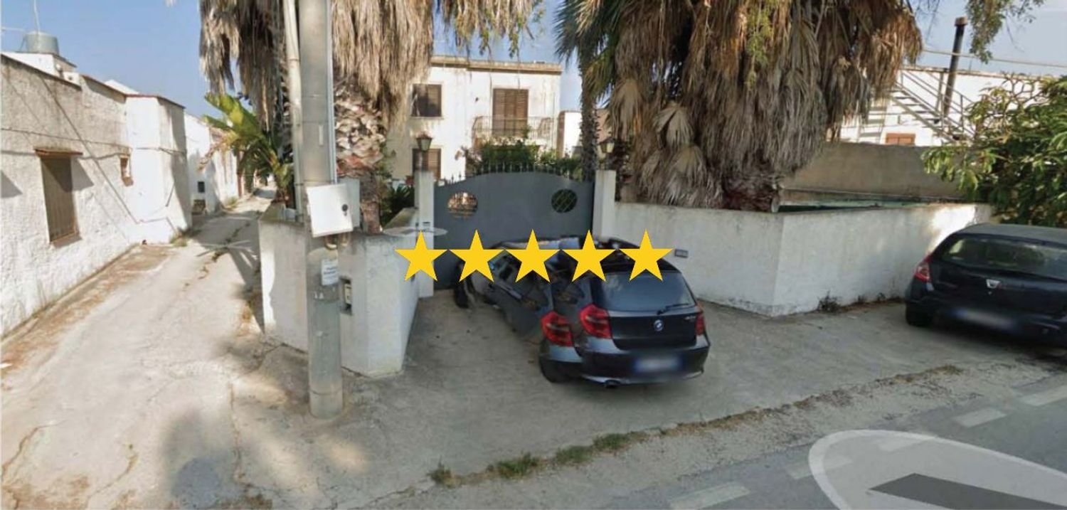 Apartamento de 6 habitaciónes en Marsala, Italy No. 212738