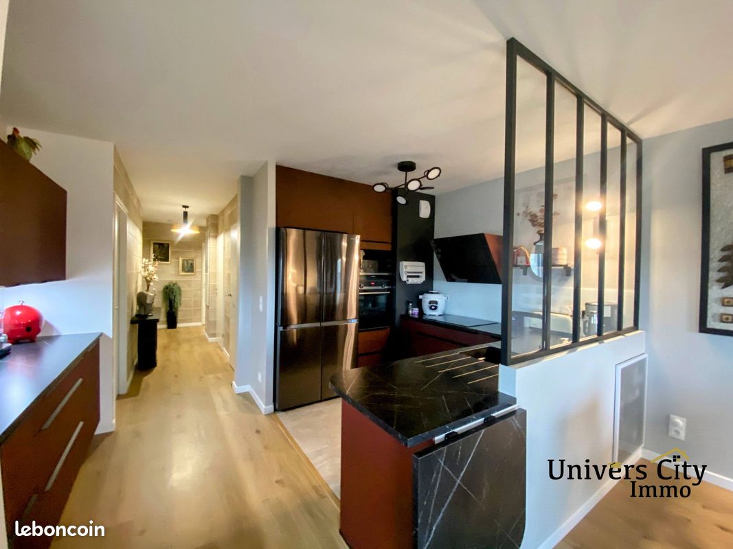 3 Schlafzimmer Wohnung in Les Sorinieres, France, Nr. 101115