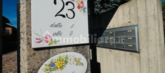 Дом с 3 спальнями в Рончелло, Италия № 380369 2