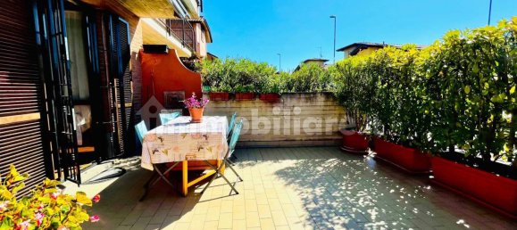 Дом с 3 спальнями в Рончелло, Италия № 380369 17