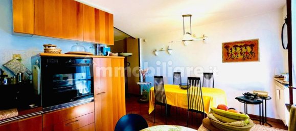 Дом с 3 спальнями в Рончелло, Италия № 380369 12