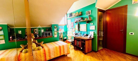 Дом с 3 спальнями в Рончелло, Италия № 380369 34