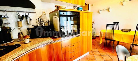 Дом с 3 спальнями в Рончелло, Италия № 380369 14